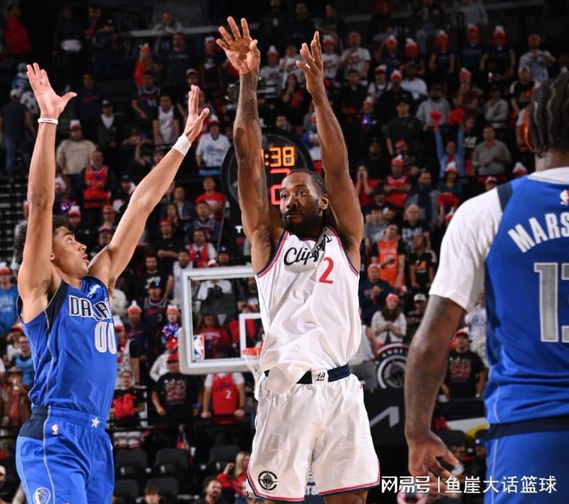 乐鱼体育登录入口-完胜！伦纳德34+4刷新纪录，状元25+9高开低走，加兰22+4全队第一
